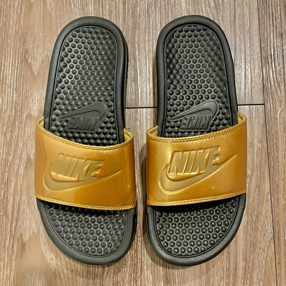 Nike JD Gold Glitter Slides